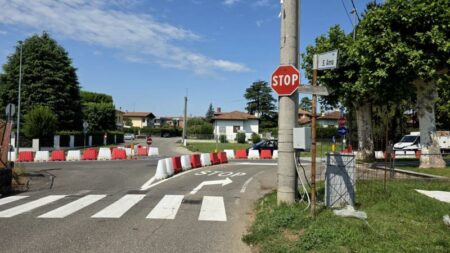 Cassano: 60 famiglie in protesta a Sant'Anna, "Ascoltateci"