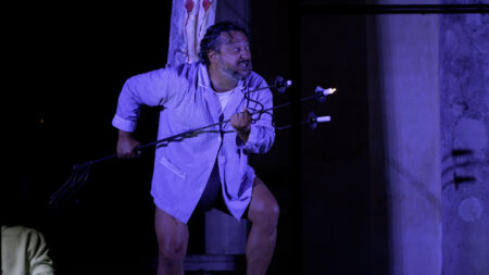 Varese: De Luca porta in vetta il “quinto evangelista”