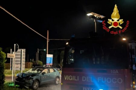 Leggiuno: Schianto tra auto, soccorsi sulla SP69