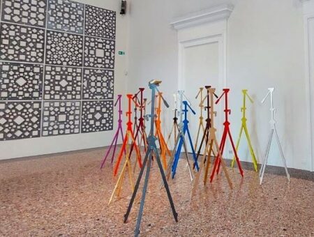 Milano: La poetica di Salvadori in tre sedi espositive