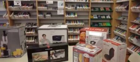 Busto: Biblioteca aperta per ferie, non solo libri