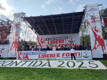 Pontida: In corso il raduno della Lega: "Liberi e Forti"