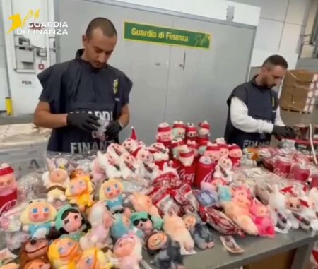 Malpensa: Sequestrati figurine e giocattoli contraffatti