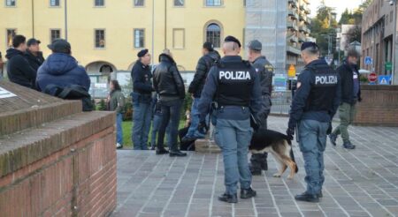 Varese: Polizia in Piazza e nel parco di Giubiano