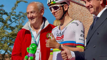 Busto: Tre Valli, grande festa col “mostruoso” Pogačar