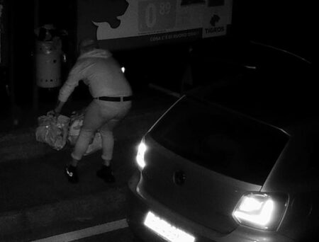 Oggiona S.S.: Abbandono rifiuti, colti con le mani sul sacco