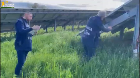 Gallarate: Frode su pannelli fotovoltaici, maxi sequestro