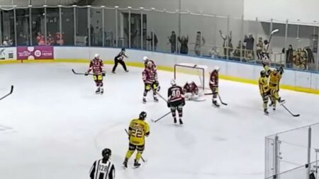 Hockey: Mastini, il 5-1 al Feltre vale il secondo posto