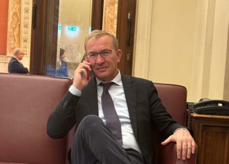 Luino: Minorenne ferito da straniero, l'ira di Pellicini