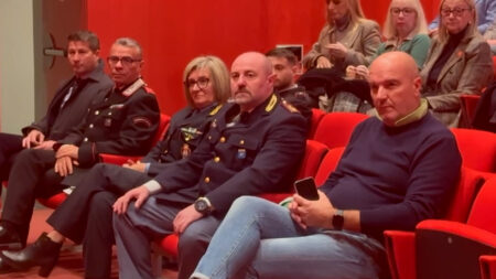 Busto: Sicurezza, commercianti: “Col buio abbiamo paura”