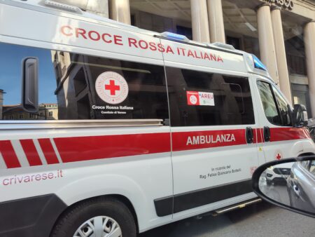 Clivio: Scontro tra auto in via Cantello, un ferito grave