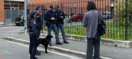 Gallarate: Controlli antidroga nelle scuole, Zorro al lavoro