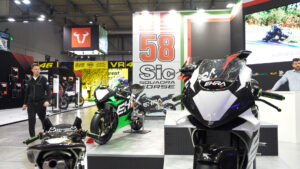 Rho: L’EICMA entra nel vivo, in sella al futuro