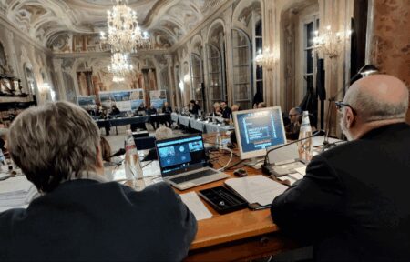 Varese: Il consiglio riparte. A dorso di cammello