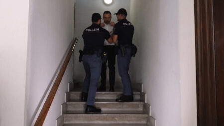 Vergiate: Truffano un’anziana, arrestati due italiani