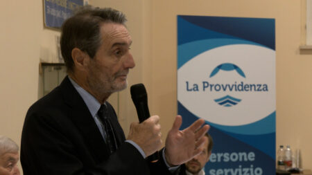 Busto: Fontana visita la nuova Provvidenza. Oltre la RSA