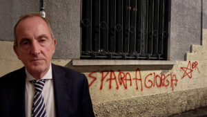 Busto: Scritta BR, sindaco: “Hanno esagerato, fermiamoli”