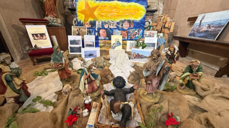 Busto: “Pace”, invoca il Bambinello Nero al tempio civico