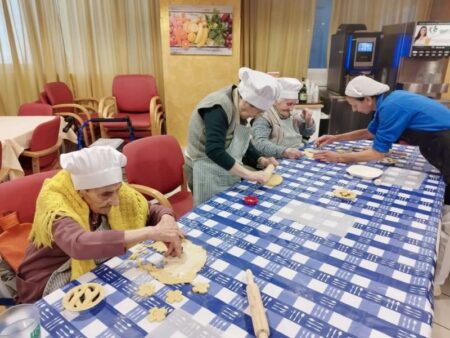 Busto: Profumo di crostate e biscotti in Provvidenza