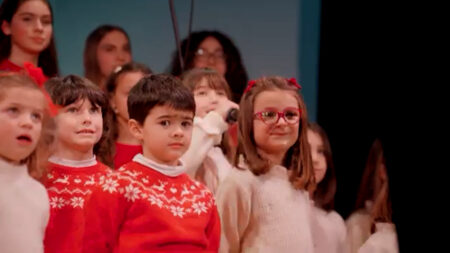 Laveno M.: Che "Meraviglia" i Piccoli Cori Valcuvia!