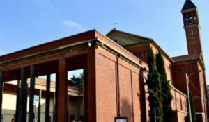 Busto: Sant’Edoardo, nuova luce per portici e campanile