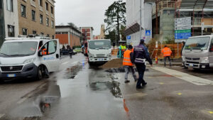 Varese: Fuga di gas in via Monterosa, evacuate ALER e CdC