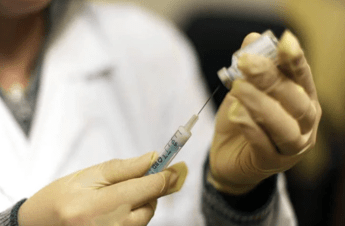 Sclerosi multipla, studio Iss rivela: "Ecco cosa può causare il virus Epstein Barr"