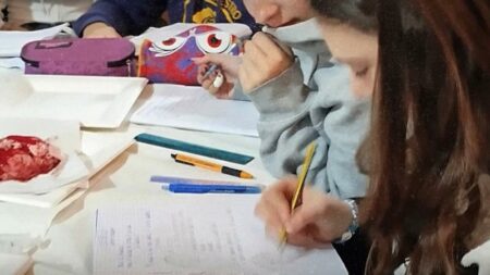 Cardano: Studenti "detective" tra scienza e creatività