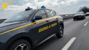 Varesotto: Droga, armi e minacce: sei arresti della GDF
