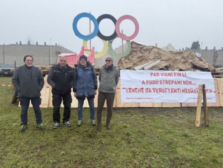 Busto: Madonna Regina, Giöbia propiziatoria a 5 Cerchi