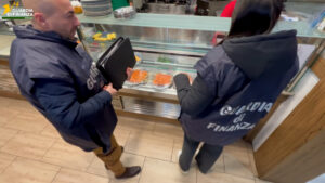 Varese: Lavoro sommerso, sanzioni a 8 imprenditori