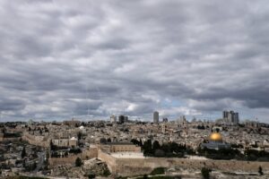 Roma: Usa-Iran, è guerra. Chiusi gli spazi aerei