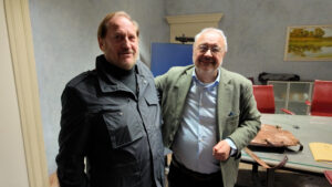 Varese: Sostegno ad Angeli Urbani, “Ma solo entro i bandi”