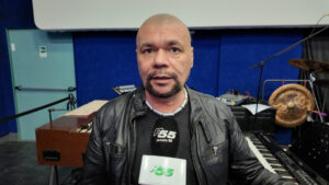 Varese: Gatto Panceri al MIV con la sua “Vivo per lei”