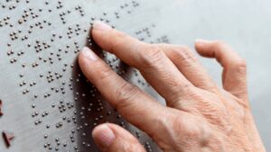 Varese: Giornata del Braille, "strumento di vita"