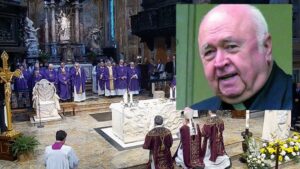 Varese: Basilica gremita per l'addio a Don Peppino