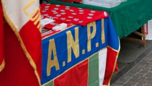 Gallarate: Scritte naziste al Falcone, l’ANPI interviene
