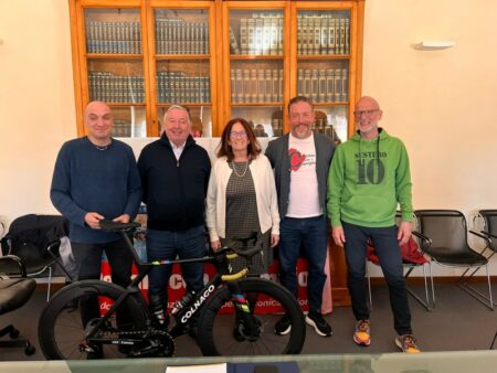 Varese: Dopo due anni di stop torna pedala con i campioni