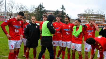 Calcio: Il Varese stecca sul palo a Sanremo: 0-0