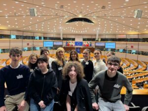 Bruxelles: Studenti ACOF ospiti di Tovaglieri al Parlamento
