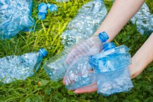 Busto: Plastic Free, domenica di pulizia in viale Sicilia