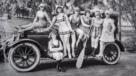 Busto: Foto Festival, moda del ’900 in mostra al Tessile