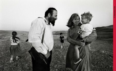 Castellanza: A Villa Pomini gli “sguardi” di 5 autori