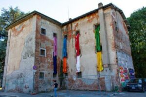 Busto: Ex carcere, visite guidate andate a ruba