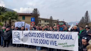 Pontida: Addio Senatur, la voce del popolo bossiano