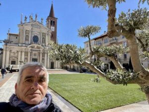 Busto: Piazza San Giovani diventa un giardino