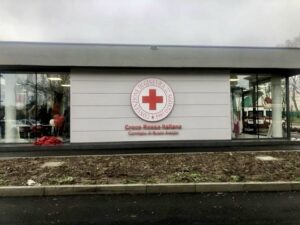 Busto: Campione di nuoto in acque gelide alla CRI