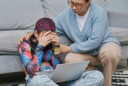 Busto: Cyberbullismo, “sì” al Patto digitale di comunità