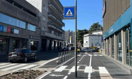 Varese: Palo in mezzo alla pista, scoppia la polemica