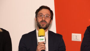 Varese: Prevenzione, l’urologo striglia i “maschietti”